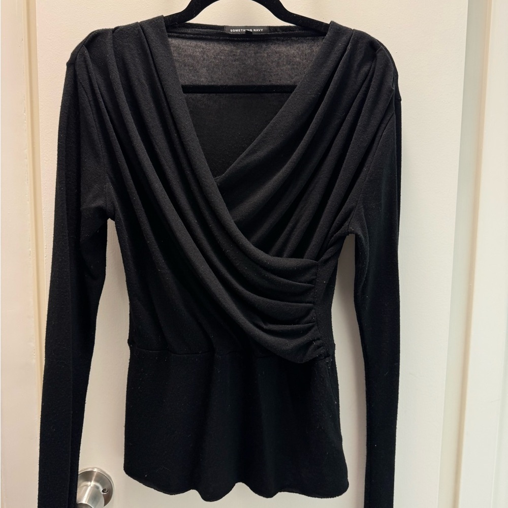 Something Navy Nordstrom Black Long sleeve wrap top, size S